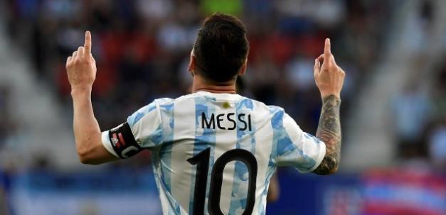 斯卡洛尼：梅西不是阿根廷的财富，而是世界足球的财富