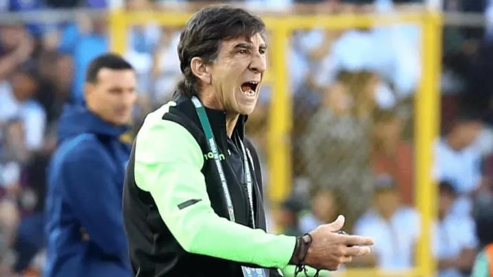 玻利维亚教练：我认为高海拔影响是我们的球员，并非阿根廷